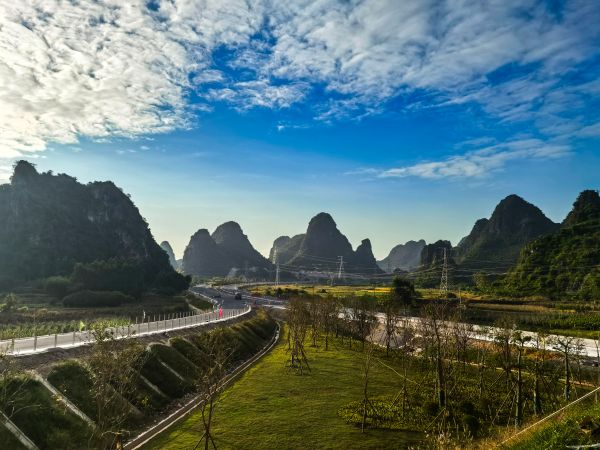 1-4、姑婆山互通成型路段 1-4、姑婆山互通成型路段